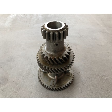 TRANSMISSION GEARSHAFT HELICAL M151