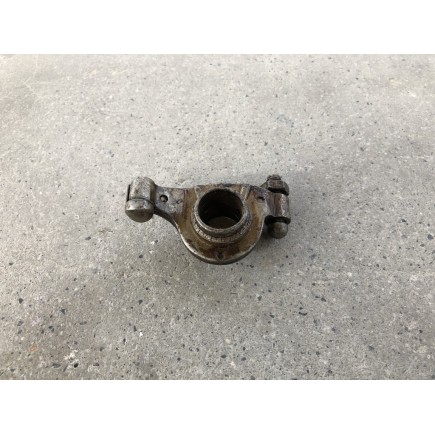 ROCKER ARM VALVE LEFT M38A1