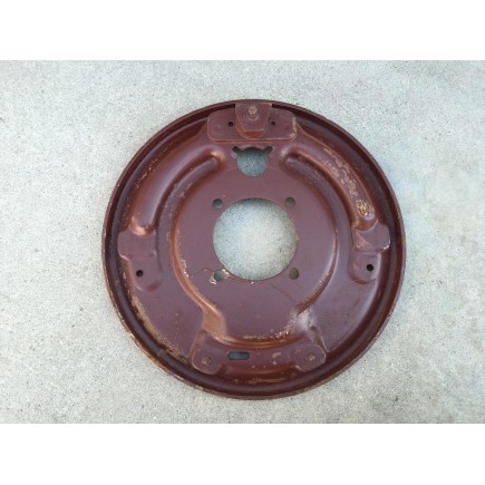 PLATE BACKING BRAKE REAR M715